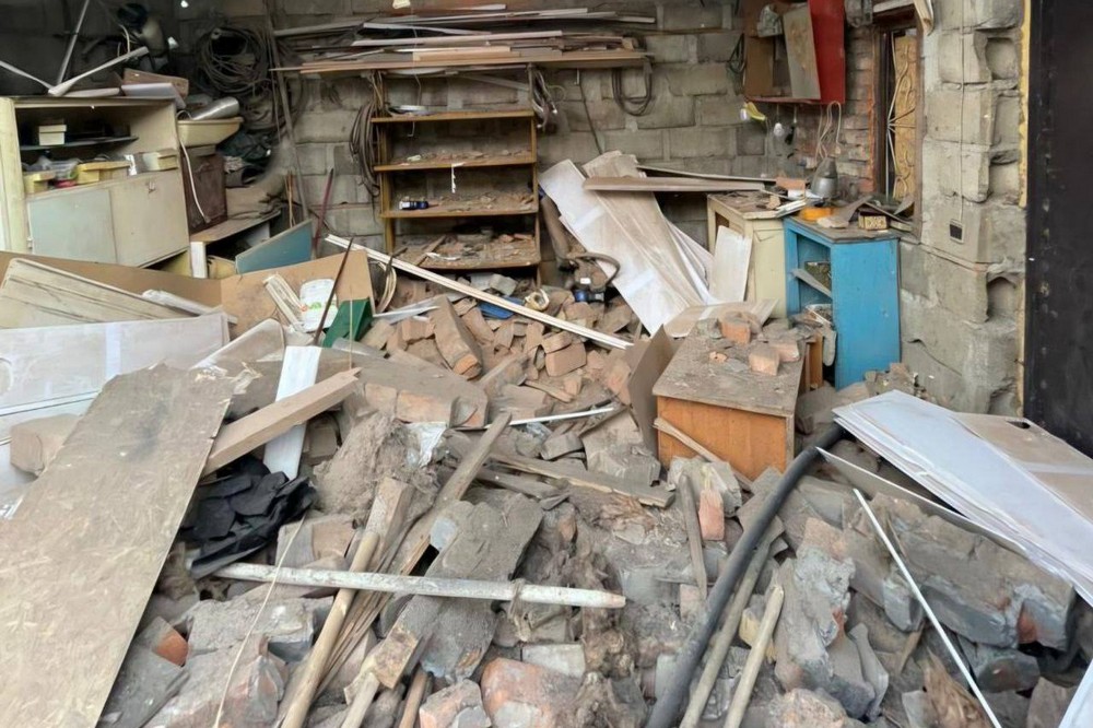 Троє поранених у Нікополі, серед них дитина, і багато руйнувань, - також під обстрілами були район і Кривий Ріг (фото)