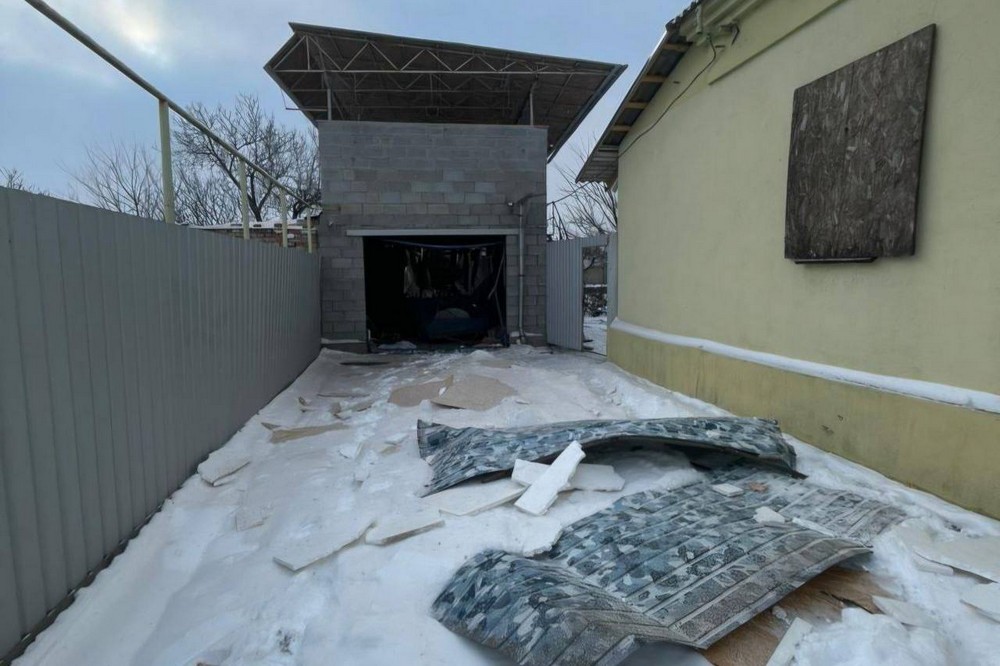 Троє поранених у Нікополі, серед них дитина, і багато руйнувань, - також під обстрілами були район і Кривий Ріг (фото)