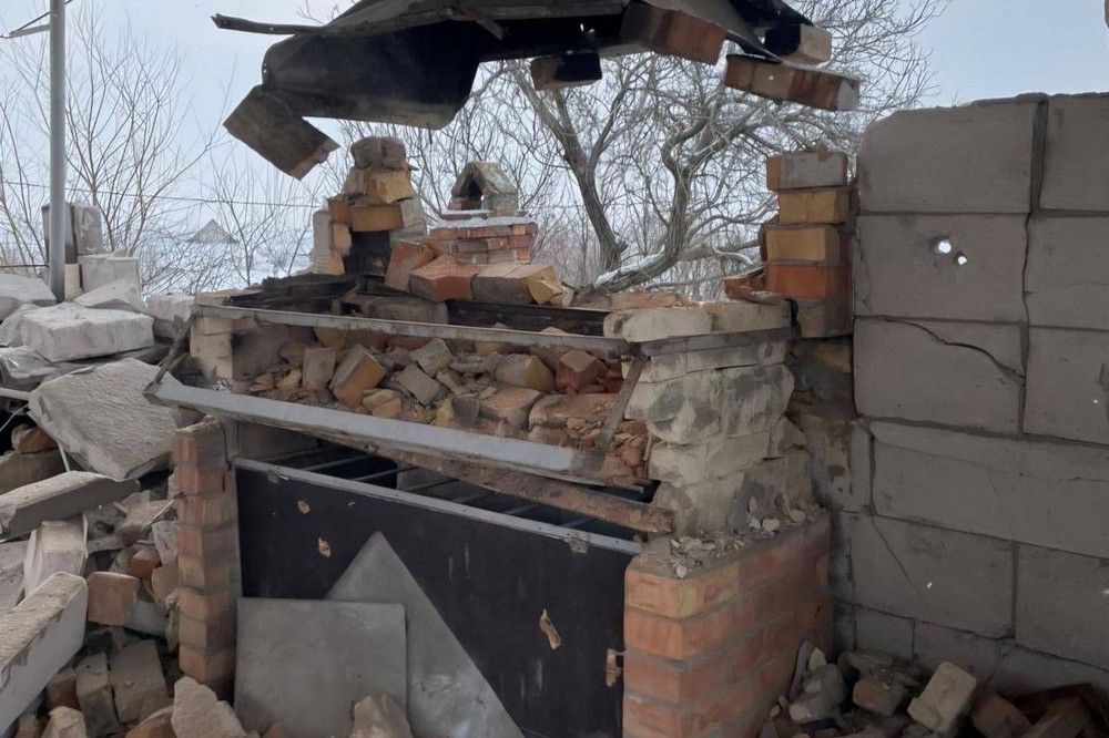 Троє поранених у Нікополі, серед них дитина, і багато руйнувань, - також під обстрілами були район і Кривий Ріг (фото)