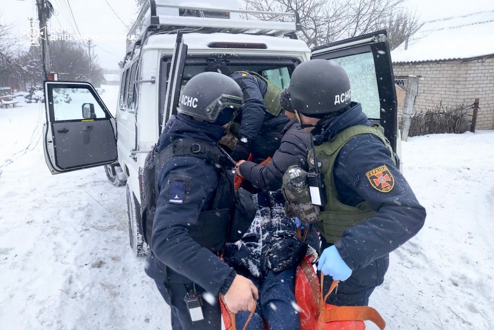 Смертельний обстріл Нікополя 16 січня: подробиці і фото від ДСНС та прокуратури