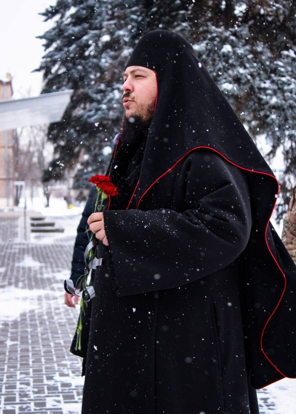 Священники ПЦУ Нікопольщини молитовно вшанували полеглих Захисників неба і взяли участь у нагородженні воїнів посмертно (фото)