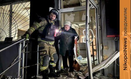 Ворожий удар по Дніпру 20 січня: є поранені і руйнування, виникла масштабна пожежа (фото)