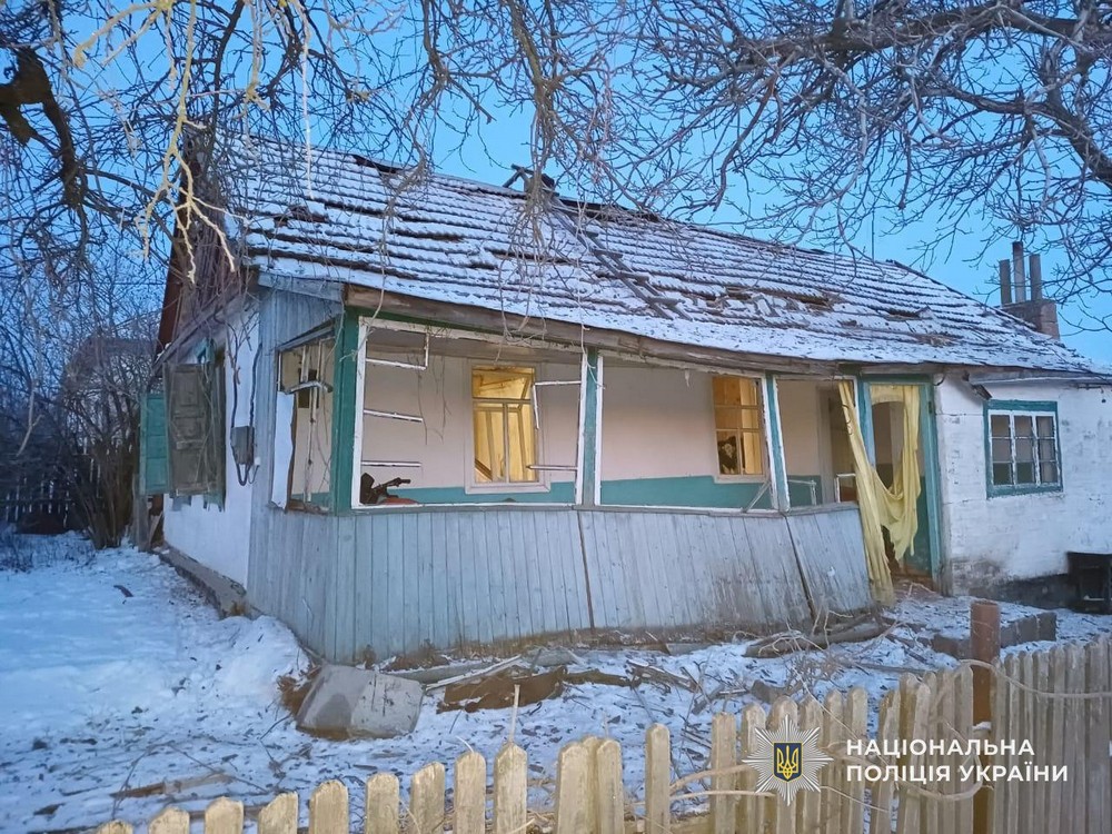 Ворог обстріляв Нікополь і район, Кривий Ріг і Синельниківщину: є жертви і руйнування (фото)