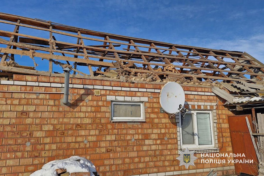 Ворог обстріляв Нікополь і район, Кривий Ріг і Синельниківщину: є жертви і руйнування (фото)