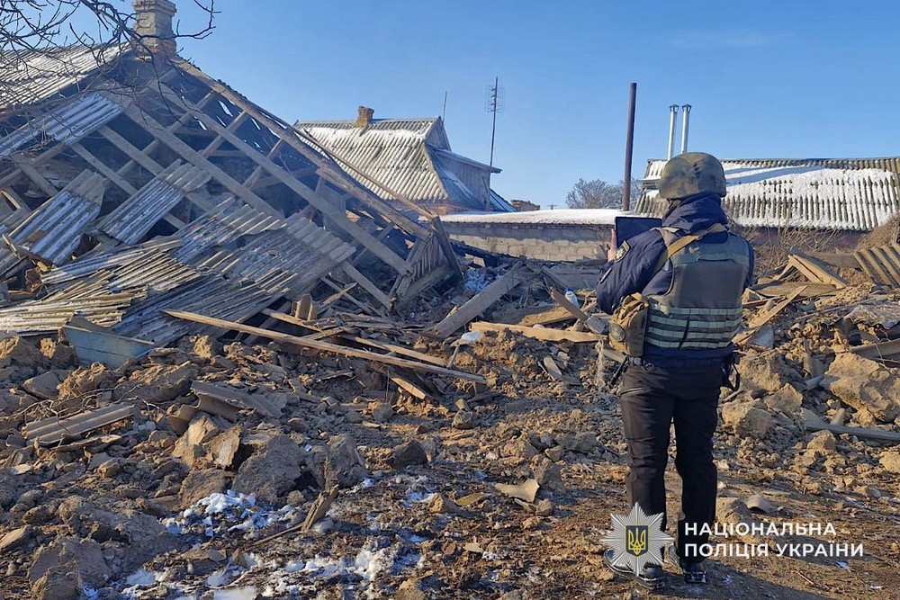 Ворог обстріляв Нікополь і район, Кривий Ріг і Синельниківщину: є жертви і руйнування (фото)