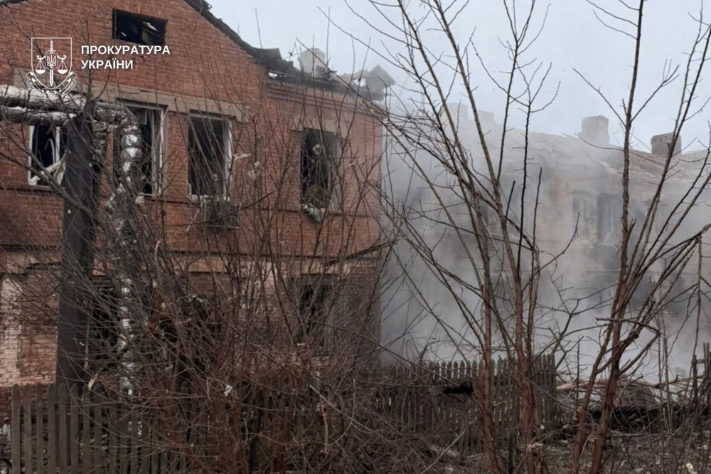 Близько 20 поранених, серед них діти: удари по Дніпру і Кривому Рогу прокоментували правоохоронці (фото)