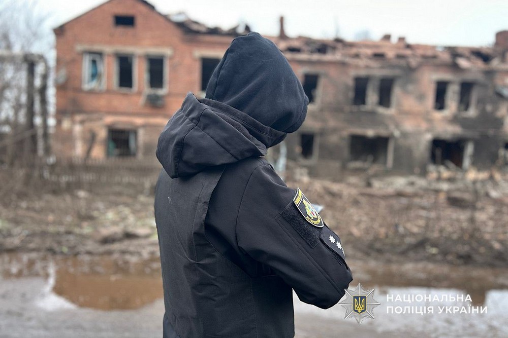 Близько 20 поранених, серед них діти: удари по Дніпру і Кривому Рогу прокоментували правоохоронці (фото)