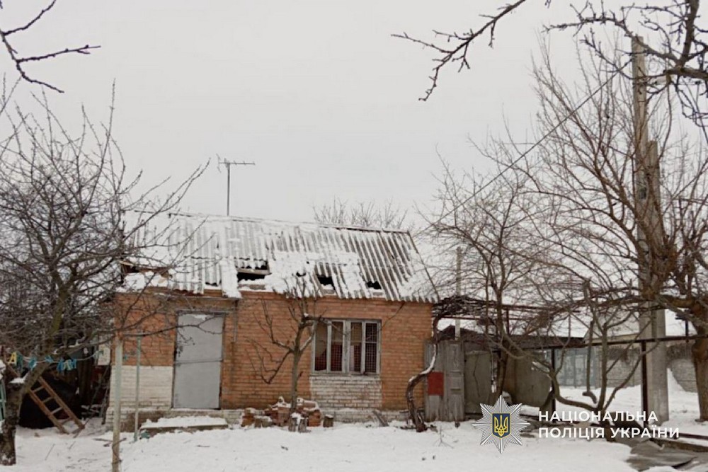 Майже 70 атак на Нікопольщину, удари по Кривому Рогу, Павлограду і Синельниківщині – поліція про наслідки обстрілів Дніпропетровщини за добу