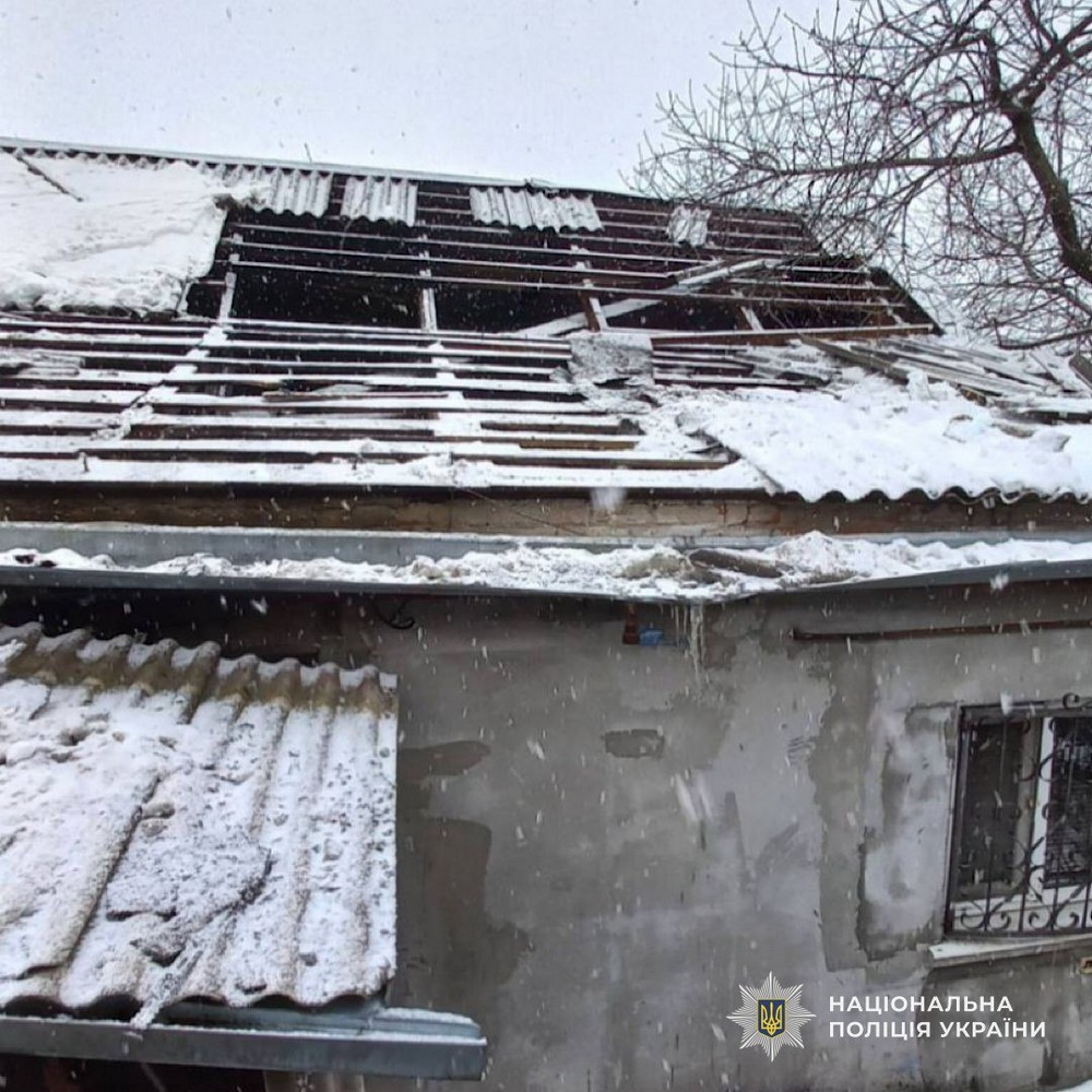 Майже 70 атак на Нікопольщину, удари по Кривому Рогу, Павлограду і Синельниківщині – поліція про наслідки обстрілів Дніпропетровщини за добу