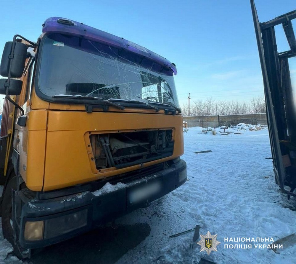 Майже 70 атак на Нікопольщину, удари по Кривому Рогу, Павлограду і Синельниківщині – поліція про наслідки обстрілів Дніпропетровщини за добу