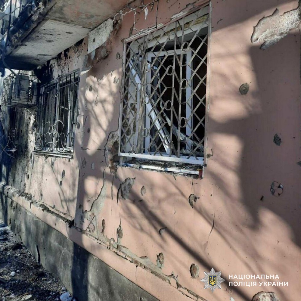 70 ударів по Нікопольщині, атака на авто, що перевозило хліб, поранені і руйнування в 5 районах області – поліція Дніпропетровщини про наслідки ворожого терору