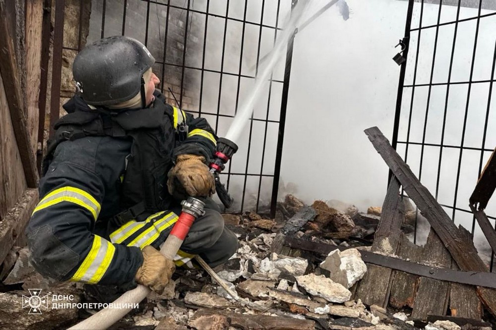 під атакою ворога був Нікополь і громади області (фото) 4