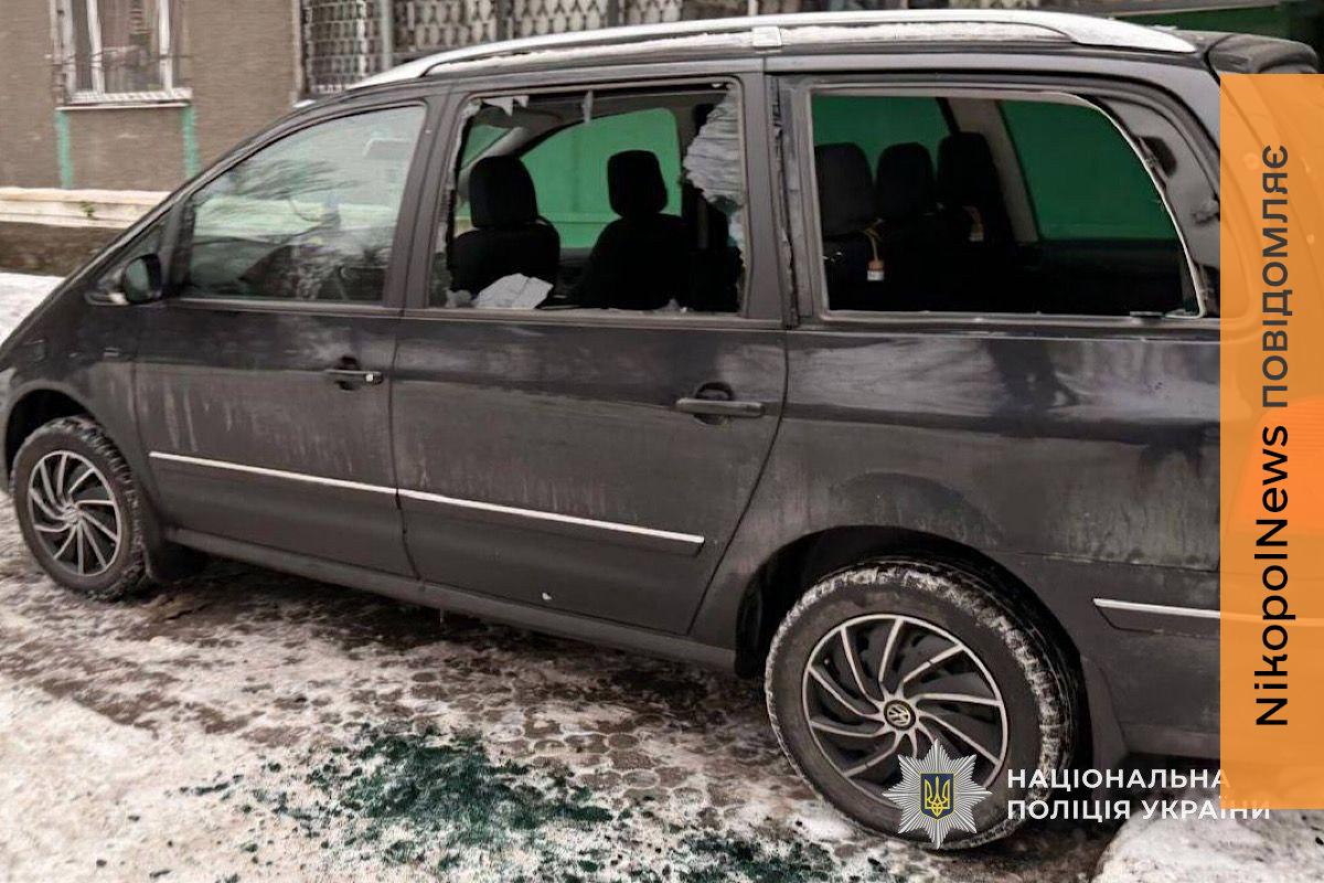 Ворог вдарив FPV-дроном по п'ятиповерхівці у Нікополі і важко поранив жінку, всього в області 1 вбитий і 7 поранених - поліція 1 рхівці у Нікополі і важко поранив жінку, всього в області 1 вбитий і 7 поранених поліція 10