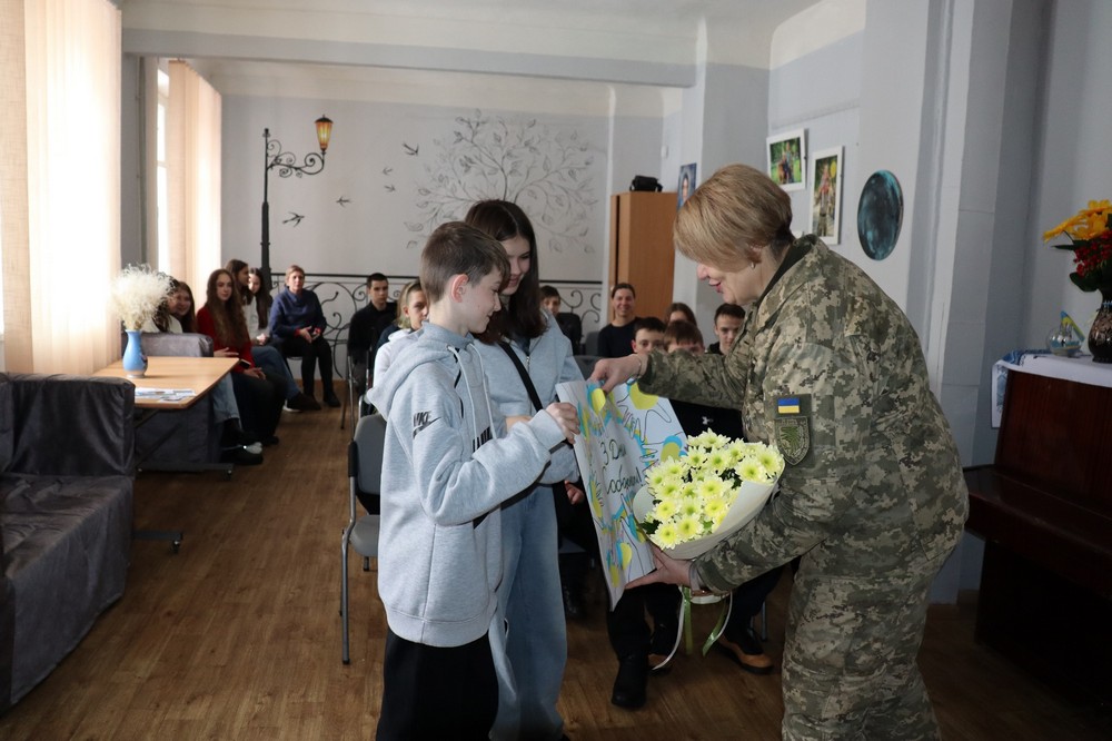 школярами Покрова 6 школярами Покрова 6