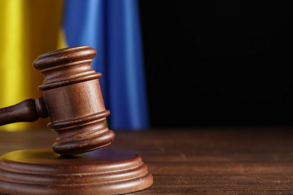 У Нікополі судили чоловіка, який кинув вибухівку у чужий двір 1 У Нікополі судили чоловіка, який кинув вибухівку у чужий двір