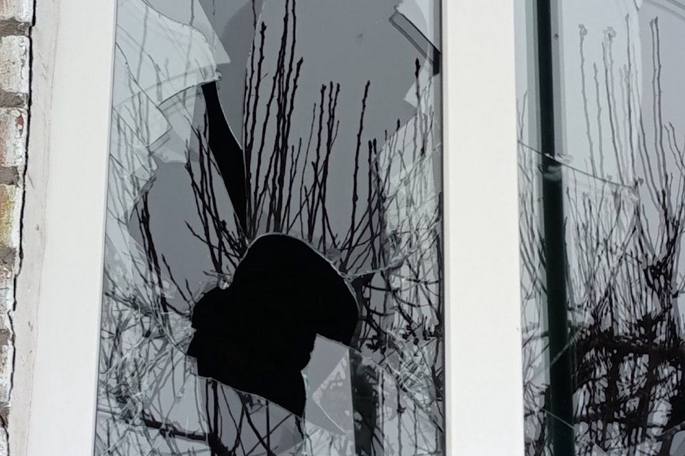 На Нікопольщині побито підприємство, двоє поранених на Синельниківщині – поліція про наслідки ворожих атак за добу На Нікопольщині побито підприємство, двоє поранених на Синельниківщині – поліція про наслідки ворожих атак за добу