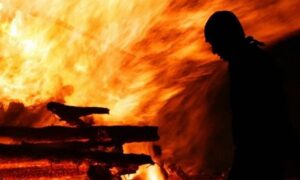 Спалив товариша живцем у літній кухні і жорстоко побив жінку: у Нікополі судили рецидивіста