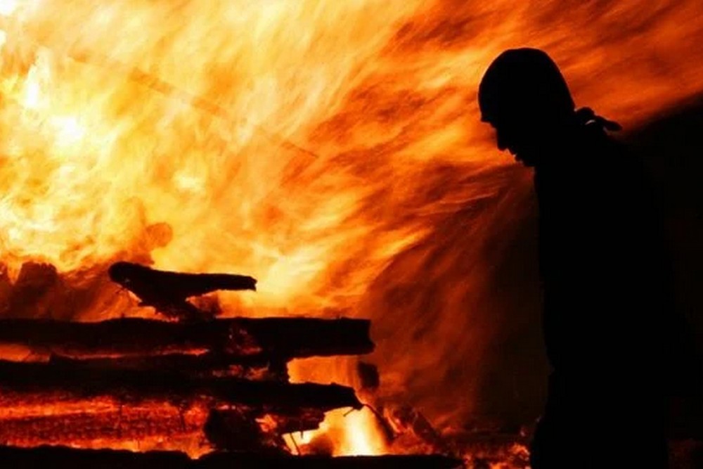 Спалив товариша живцем у літній кухні і жорстоко побив жінку: у Нікополі судили рецидивіста 1 Спалив товариша живцем у літній кухні і жорстоко побив жінку: у Нікополі судили рецидивіста