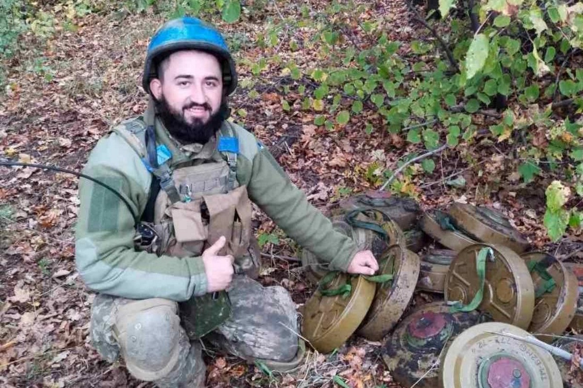 Вбиті росією мешканці Нікопольщини. Захисник з Червоногригорівської громади Дмитро Янку вчора, 31 січня, відзначав би своє 30-річчя. Але йому назавжди 26… І сьогодні ми вшановуємо пам’ять Героя! Вбиті росією мешканці Нікопольщини. Захисник з Червоногригорівської громади Дмитро Янку вчора, 31 січня, відзначав би своє 30-річчя. Але йому назавжди 26… І сьогодні ми вшановуємо пам’ять Героя!