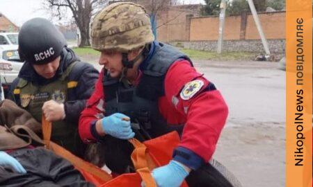 «Людина може стекти кров’ю за 1-3 хвилини»: медик з Нікополя розповів про свою роботу у прифронтовому місті (фото)