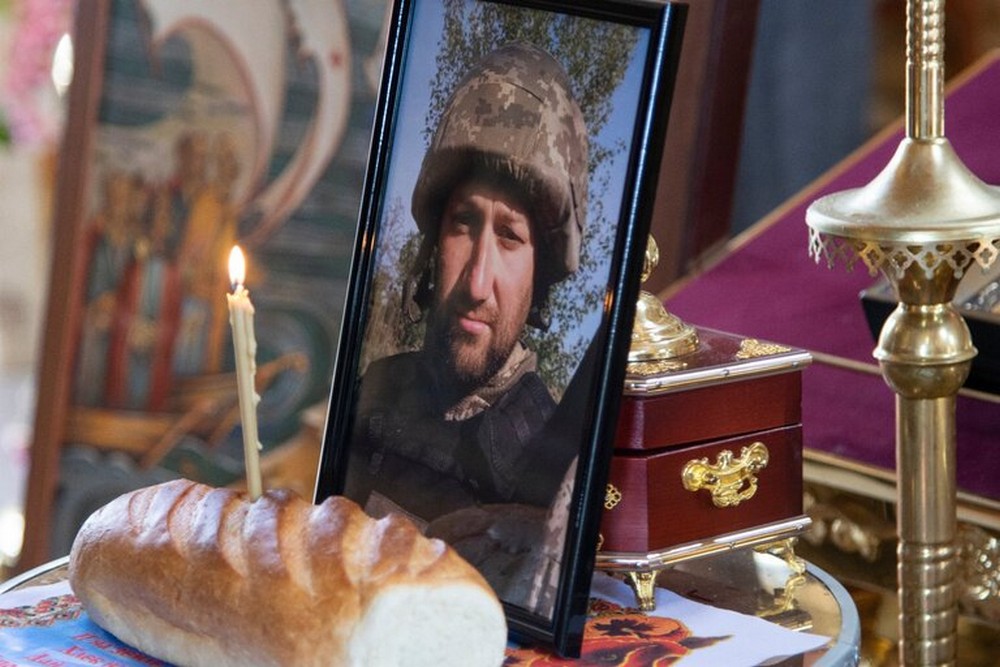 Вбиті росією мешканці Нікопольщини: Захисник з Нікополя Дмитро Червоний сьогодні відзначав би 36-річчя