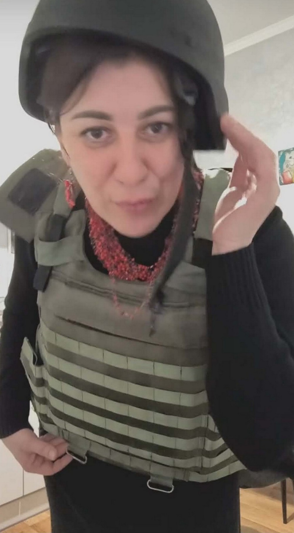 «Як жити у Нікополі, вміти не переплутати ворону з дроном, мопед з шахедом, працювати на заводі і зібрати 2,6 млн для ЗСУ» - відверте інтерв’ю з волонтеркою