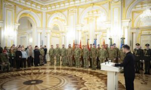 Самостійно утримував позиції під Покровськом: солдат з Нікополя отримав «Золоту Зірку» Героя України! (відео)