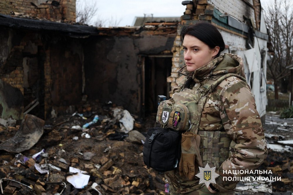 Залишалася під обстрілами з дитиною, бо не могла кинути тваринок: на Дніпропетровщині триває евакуація Залишалася під обстрілами з дитиною, бо не могла кинути тваринок: на Дніпропетровщині триває евакуація