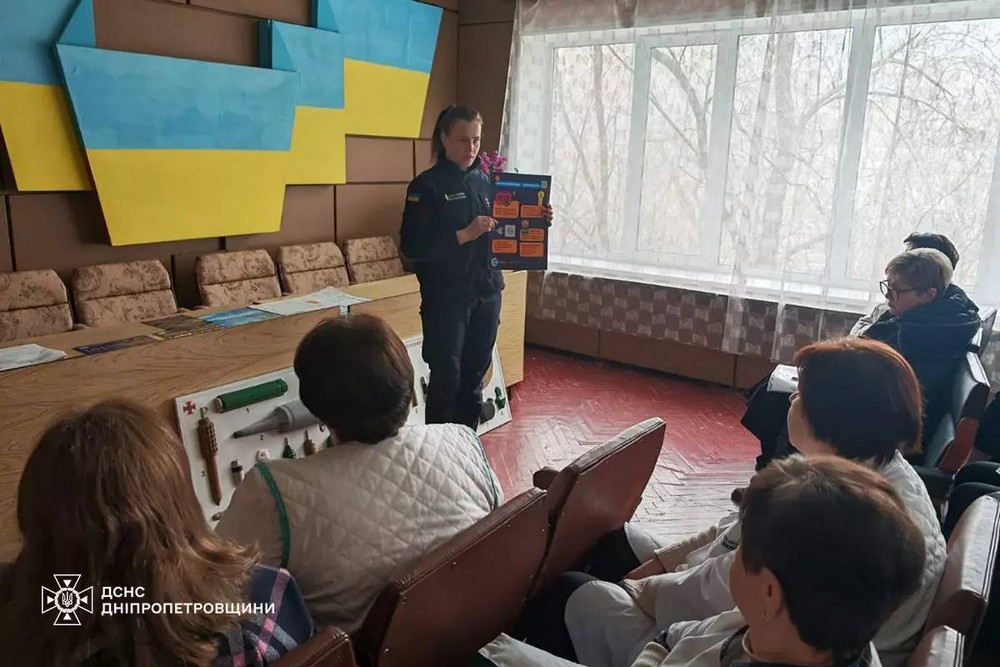 Медикам у Нікополі нагадали правила мінної та пожежної безпеки
