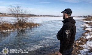 Обережно, крига тане! Ювенальні поліцейські Нікопольщини застерігають дітей і батьків