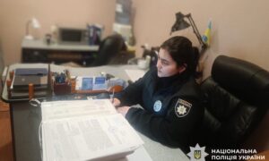 «За яскравими аватарками можуть ховатися зовсім не ті люди»: зі школярами Нікопольщини говорили про віртуальну безпеку поліцейські (фото)