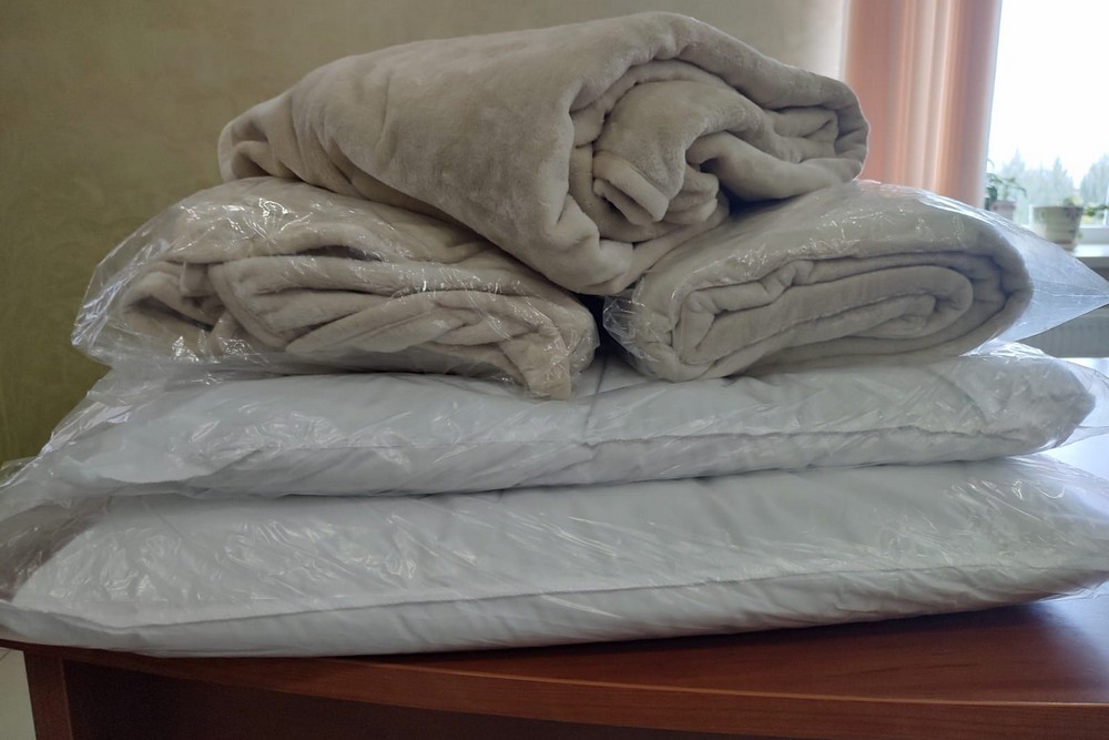 Сьогодні у Томаківській громаді видадуть подушки та пледи: хто отримає Сьогодні у Томаківській громаді видадуть подушки та пледи: хто отримає