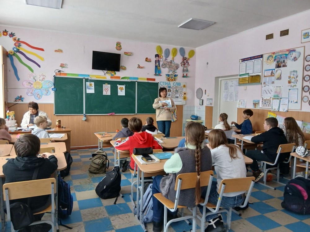 У школах Покрова приділяють дедалі більше уваги емоційному стану дітей і вчителів (фото)