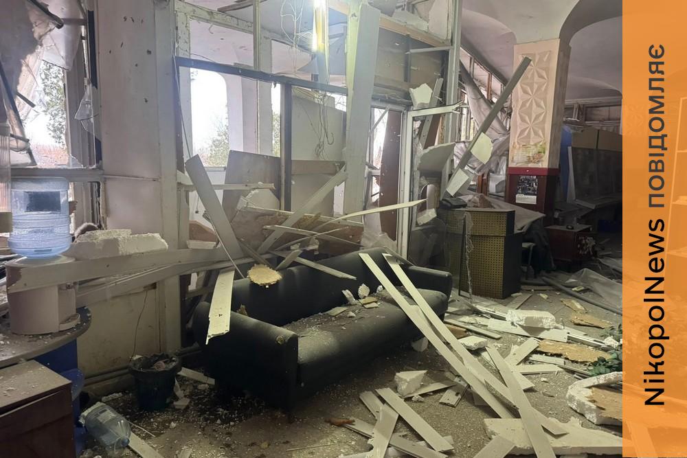 У Нікополі церква вже тричі постраждала від ворожих обстрілів (фото) 1 У Нікополі церква вже тричі постраждала від ворожих обстрілів (фото)