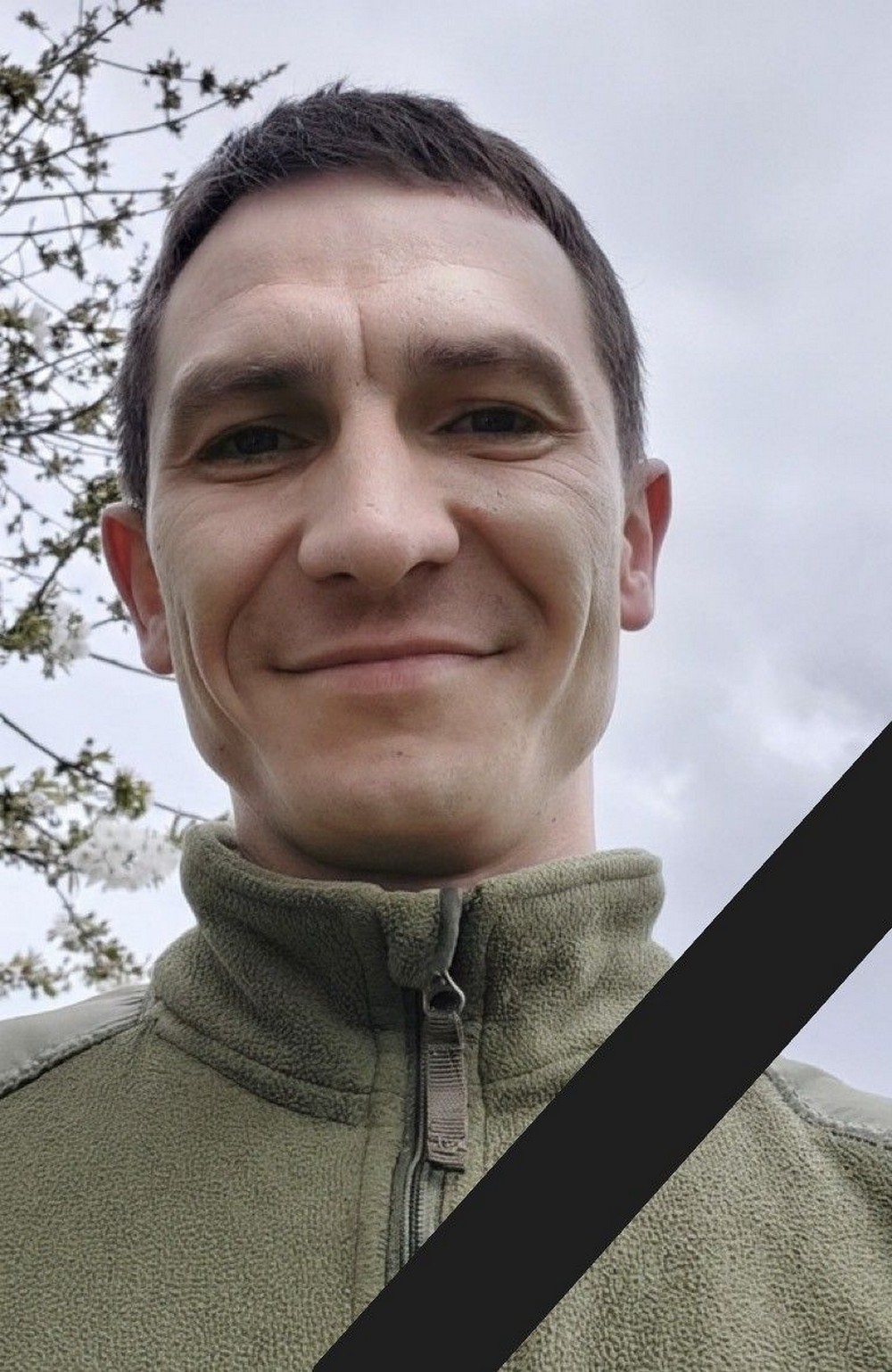 Нікопольщина втратила ще одного Героя. Він захищав Україну з 2015-го року. А до війська долучився ще у 2007-му…