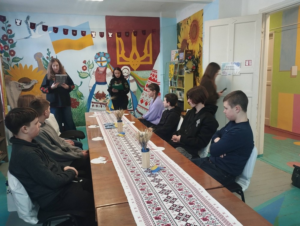 У Покрові сьогодні вшанували пам’ять Героїв Небесної Сотні (фото) У Покрові сьогодні вшанували пам’ять Героїв Небесної Сотні (фото)