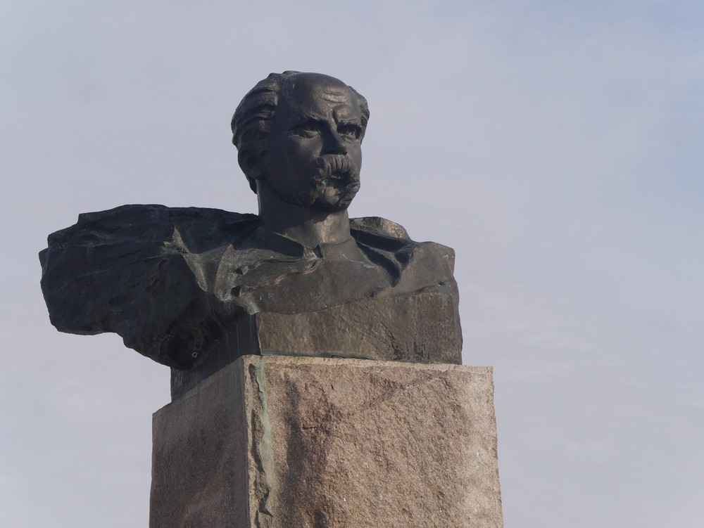 У Покрові сьогодні вшанували пам’ять Героїв Небесної Сотні (фото) У Покрові сьогодні вшанували пам’ять Героїв Небесної Сотні (фото)