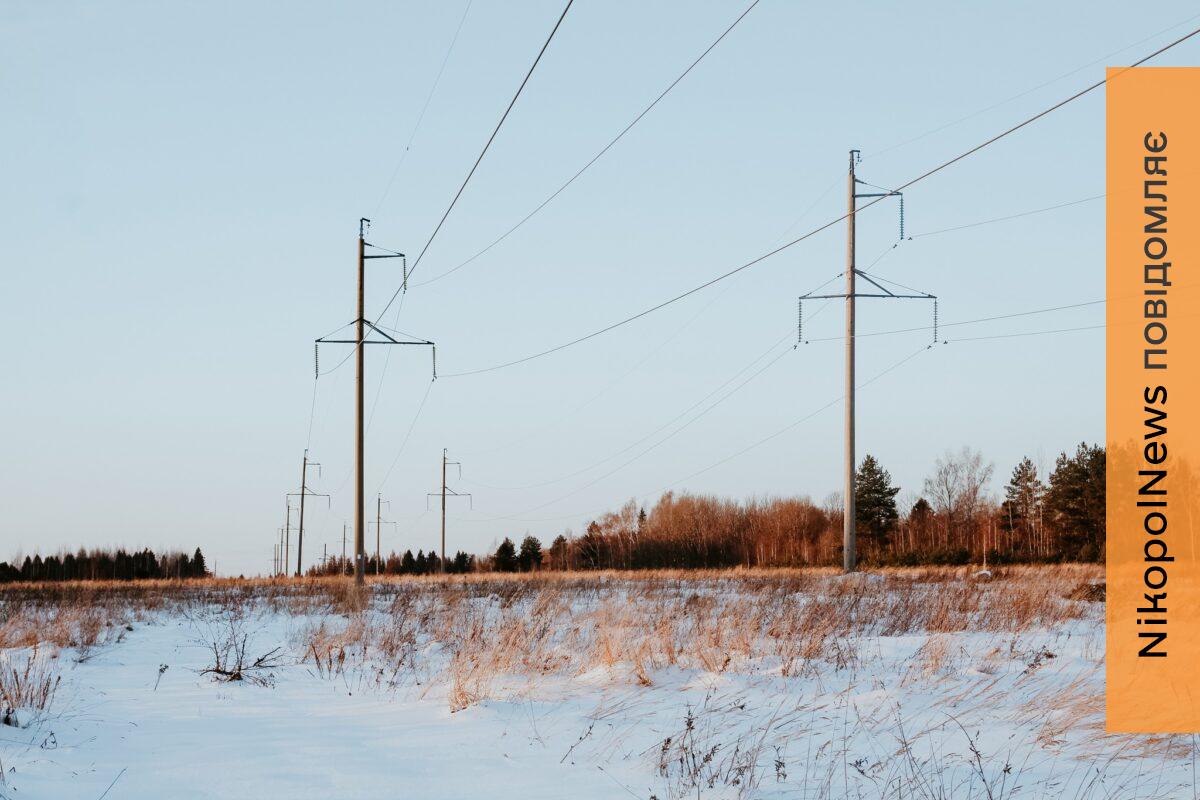 Через російський обстріл на Нікопольщині без світла залишилися два старостати 2 Через російський обстріл на Нікопольщині без світла залишилися два старостати