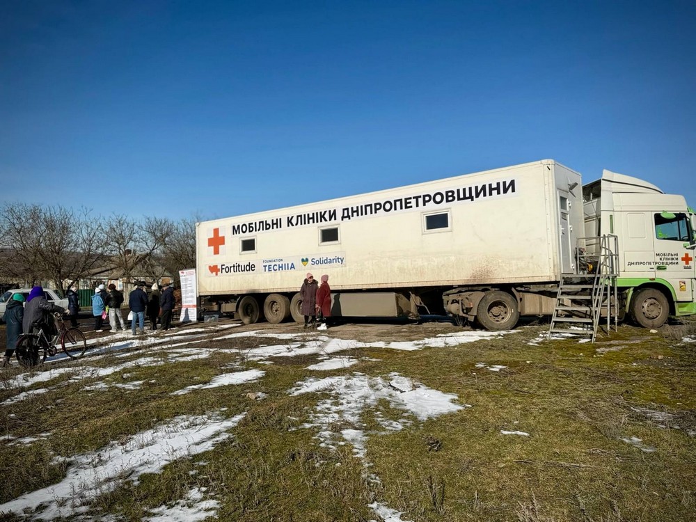 На Нікопольщині тиждень відпрацювала мобільна клініка: яку допомогу отримали люди (фото) На Нікопольщині тиждень відпрацювала мобільна клініка: яку допомогу отримали люди (фото)