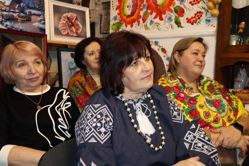 У Покрові з’явилася нова традиція – «Жіноча вітальня» (фото)