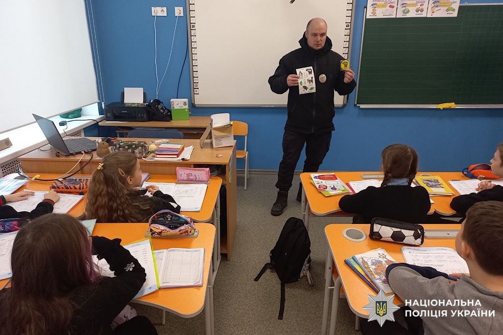 Дітей Нікопольщини навчали бути помітними в темряві (фото) 2