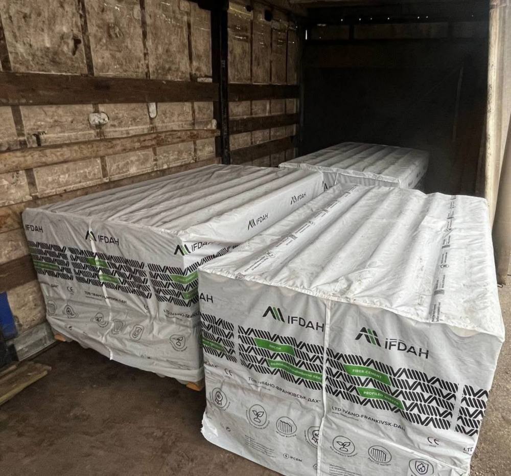 Для ліквідації наслідків обстрілів громада на Нікопольщині отримала допомогу від ОВА (фото) Для ліквідації наслідків обстрілів громада на Нікопольщині отримала допомогу від ОВА (фото)