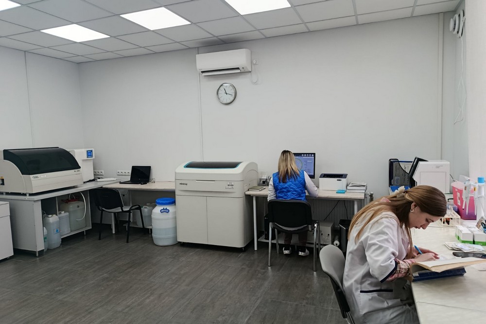 Клініко діагностична лабораторія районної лікарні Нікополя отримала акредитацію 4