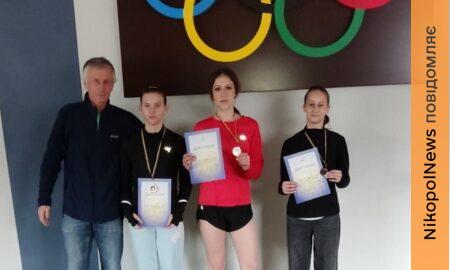  Легкоатлети з Нікополя стали призерами Чемпіонату області (фото, відео)