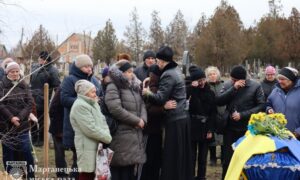 На Нікопольщині провели в останню путь полеглого Захисника 2