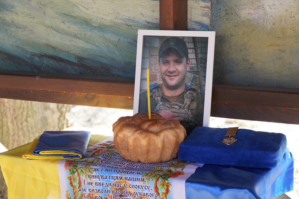 Нікополь провів