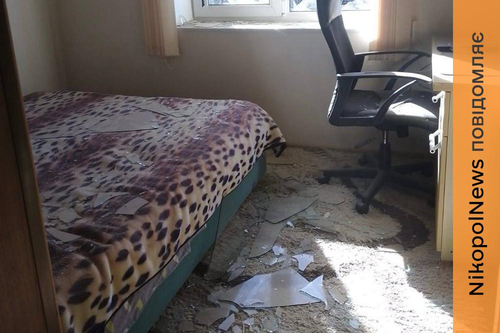 4 поранених, є руйнування: ворог атакував Нікополь та район, а також Синельниківщину (фото) 1 Нікополь та район 4