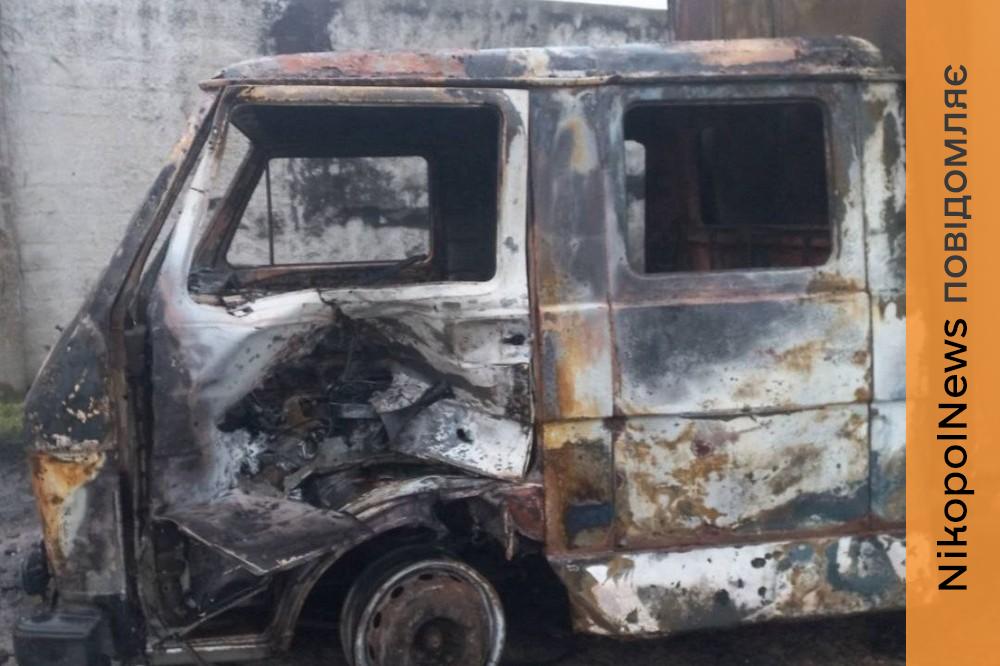 6 поранених, пошкоджений транспорт та будинки: наслідки обстрілів Нікополя та району, а також Синельниківщини зафіксували правоохоронці (фото) 1 Нікополя 7