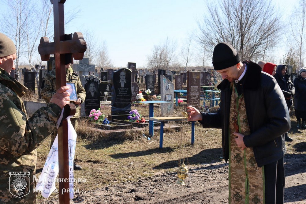 Нікопольщина провела в останню путь полеглого Захисника 2 Нікопольщина провела в останню путь полеглого Захисника 2