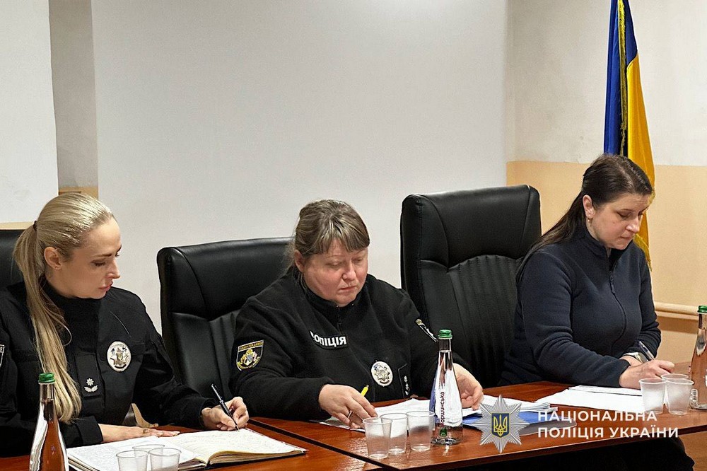 У Нікополі поліцейські зустрілися з родинами безвісти зниклих  4